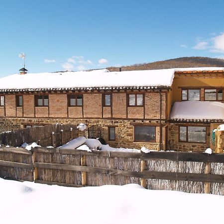 Hotel Rural Piedra Abierta San Martín de Perapertú Exterior foto