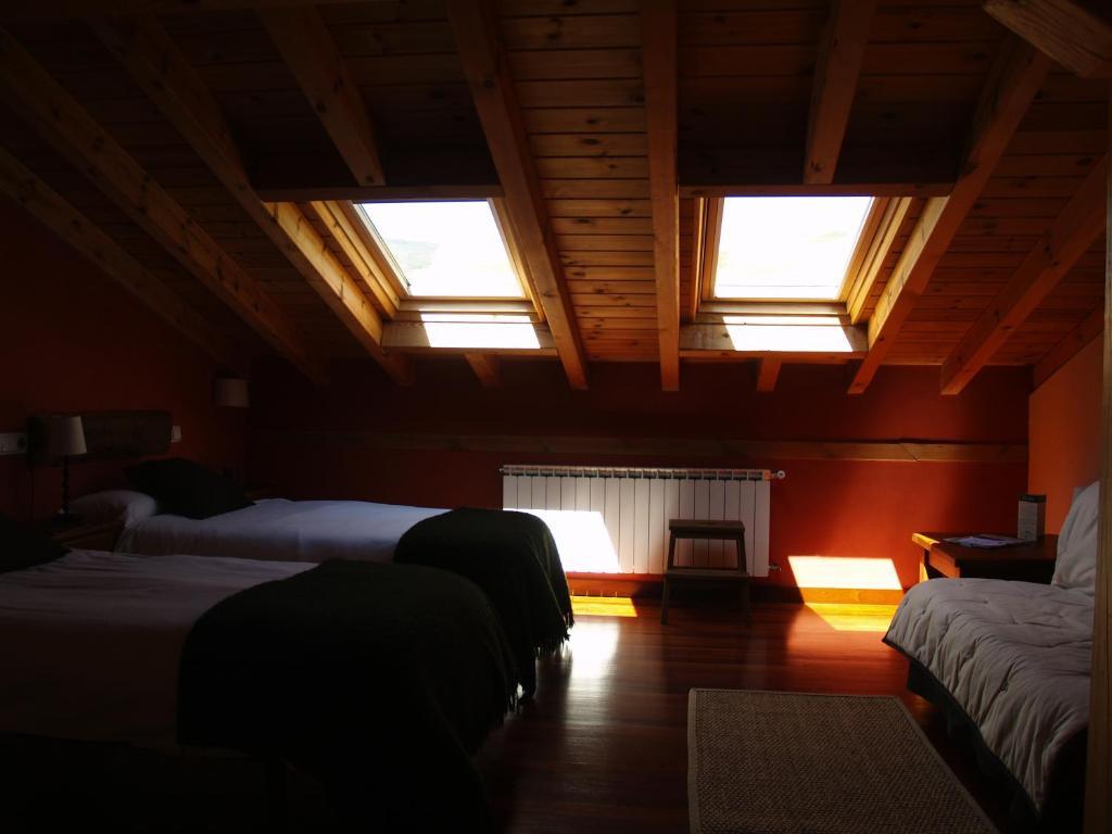 Hotel Rural Piedra Abierta San Martín de Perapertú Quarto foto