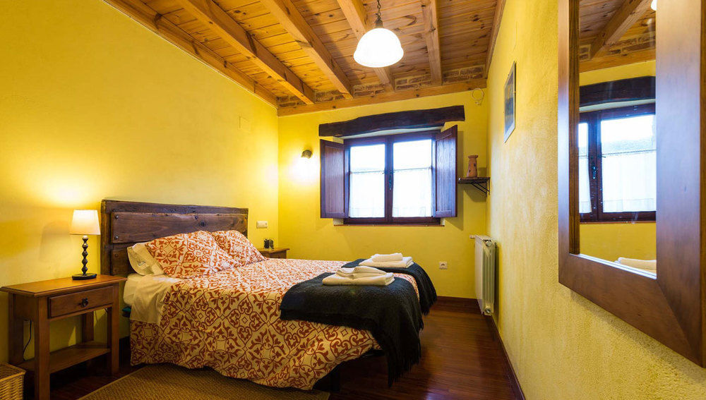 Hotel Rural Piedra Abierta San Martín de Perapertú Exterior foto
