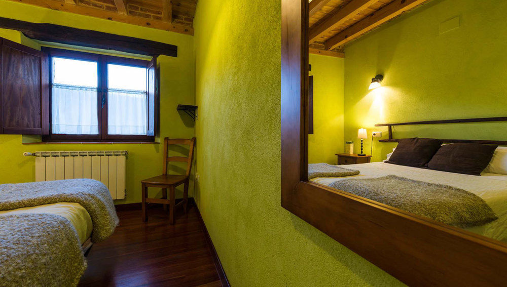 Hotel Rural Piedra Abierta San Martín de Perapertú Exterior foto